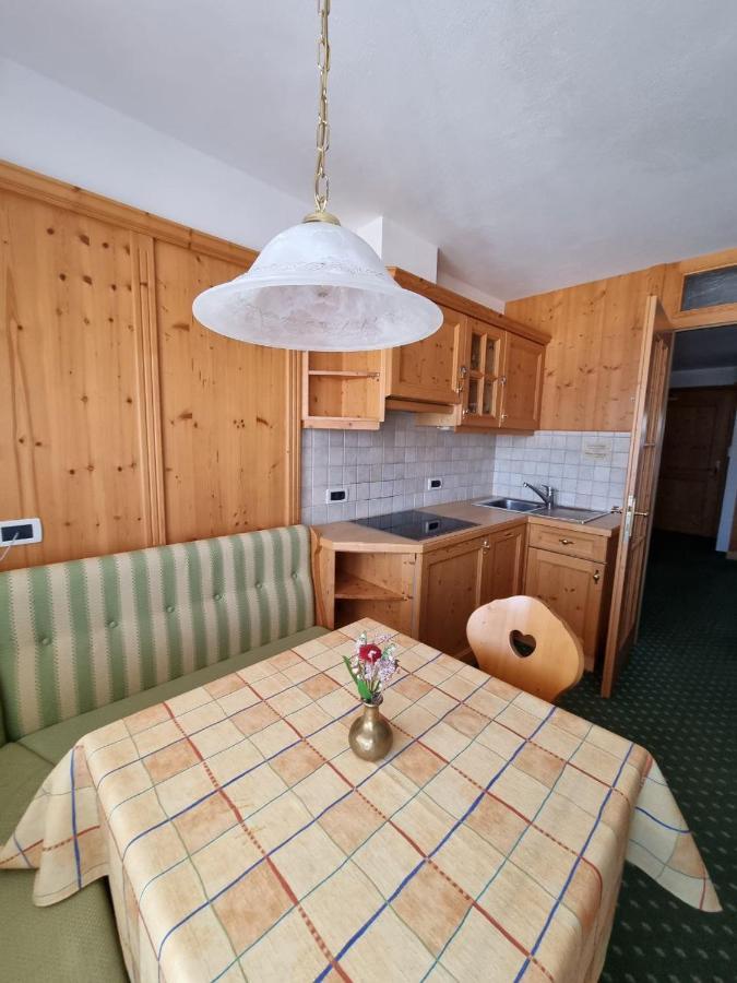 Residence Riposo Colfosco Eksteriør billede